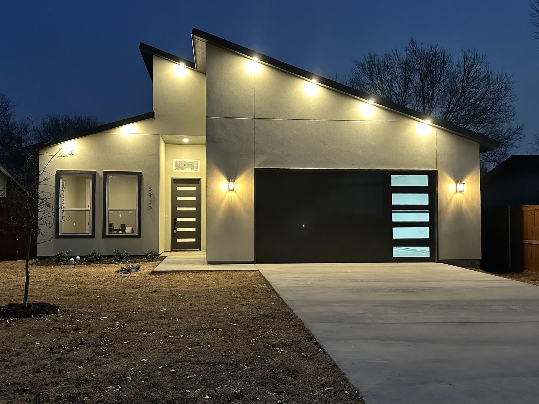 Dallas House Built Lighting